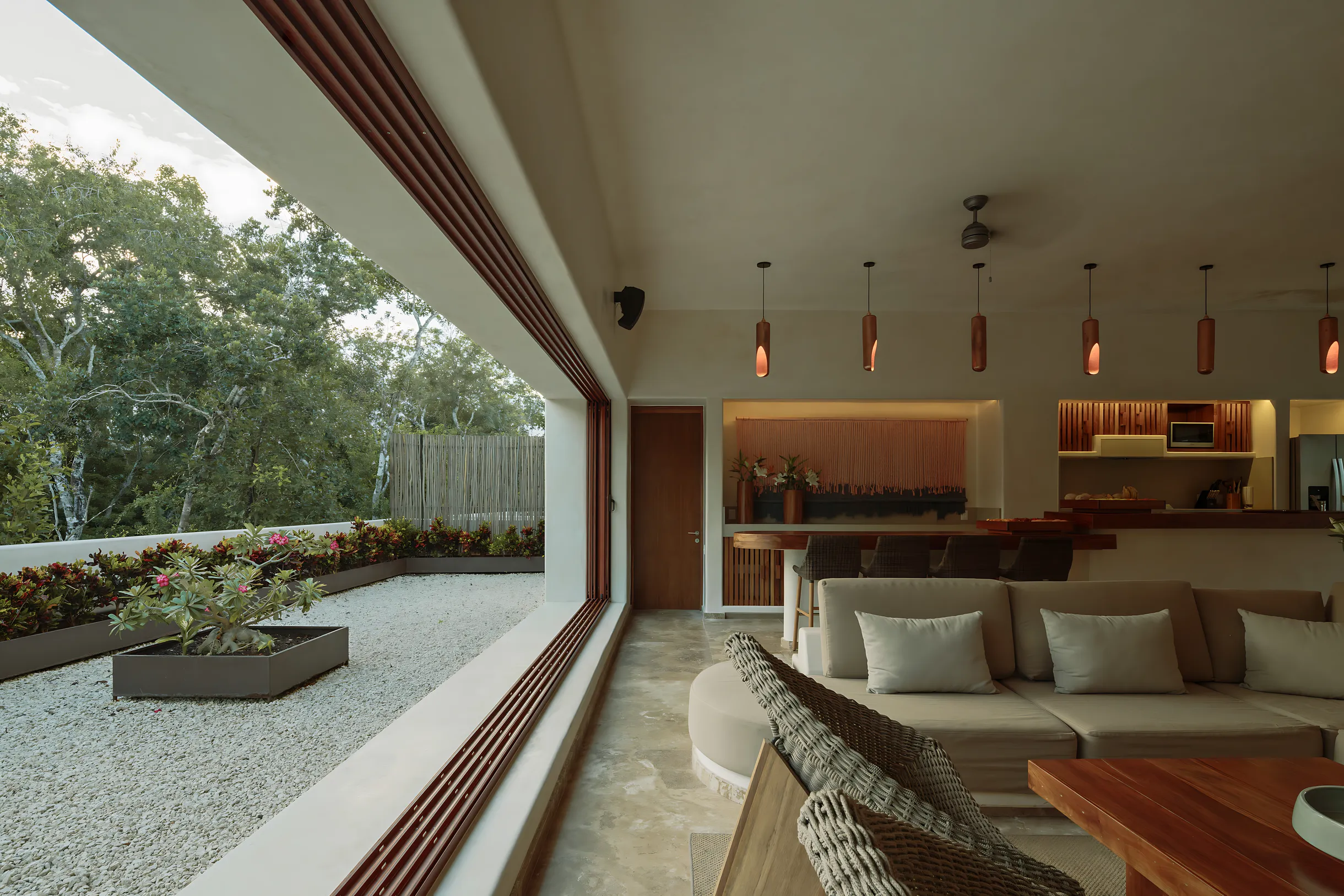 Wander Tulum Moon #24