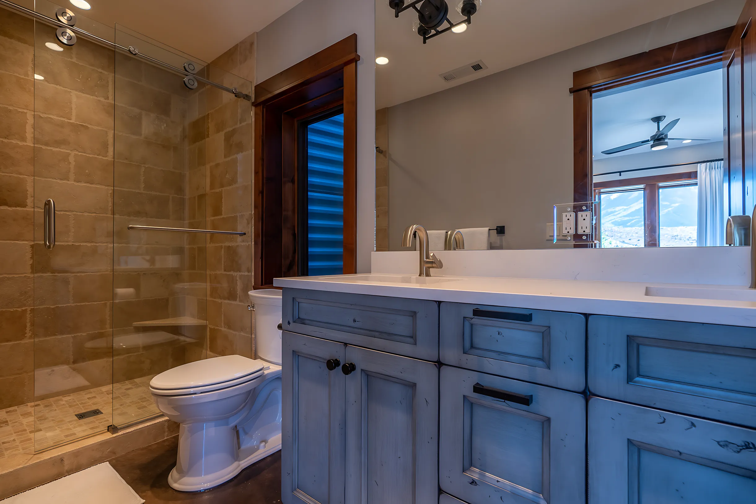 Wander Paradise Valley Peaks #5