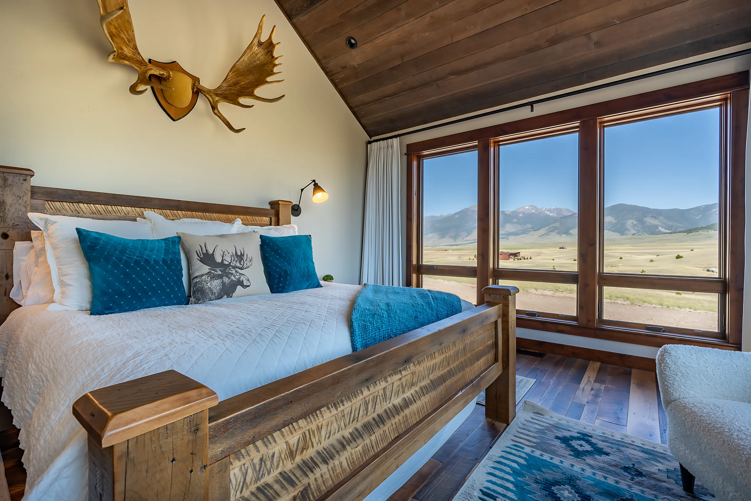 Wander Paradise Valley Peaks #43