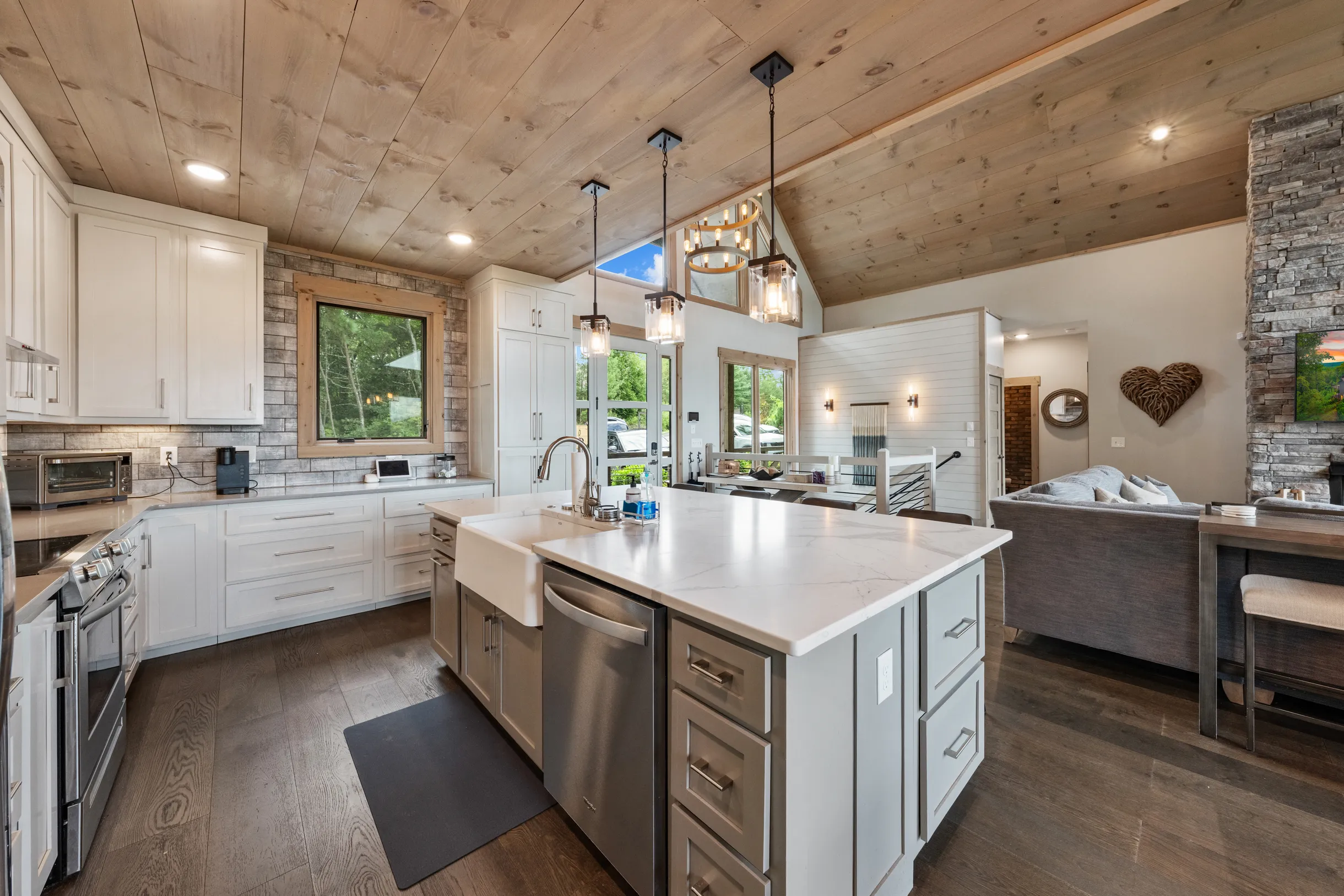 Wander Georgia Bears #47