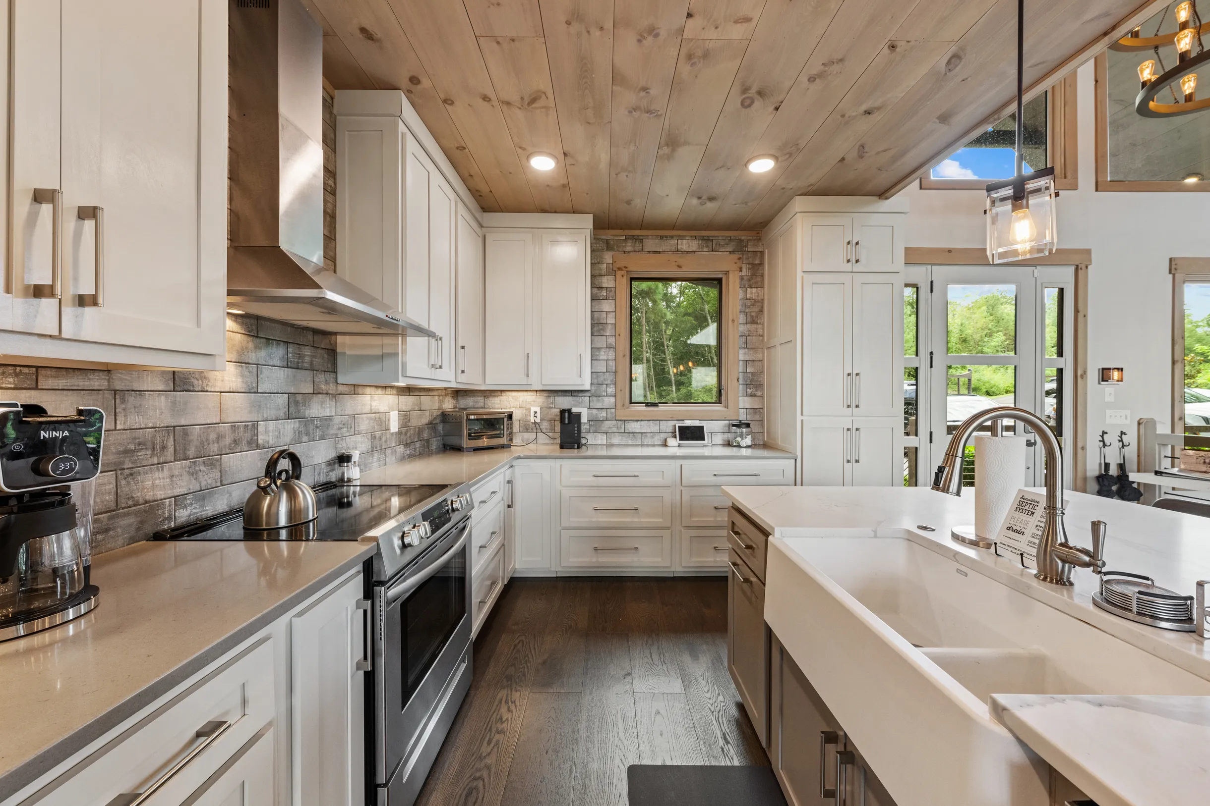 Wander Georgia Bears #60