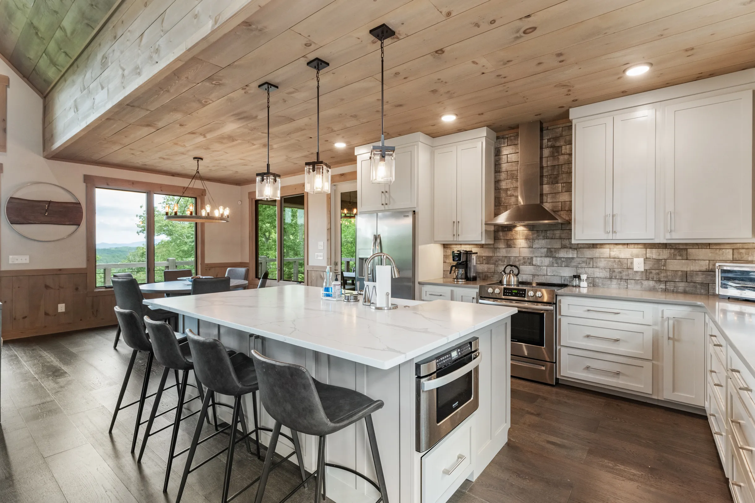 Wander Georgia Bears #36