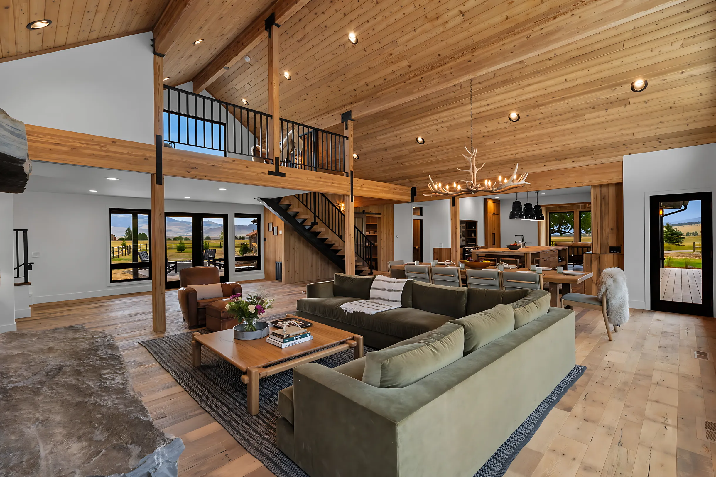 Wander Livingston Creek #129