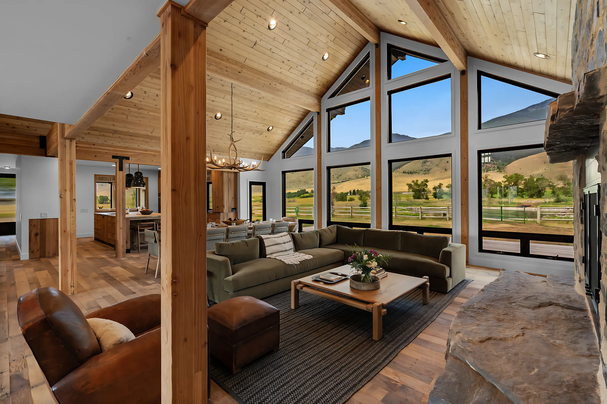 Wander Livingston Creek #113