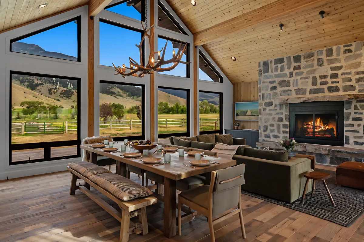 Wander Livingston Creek