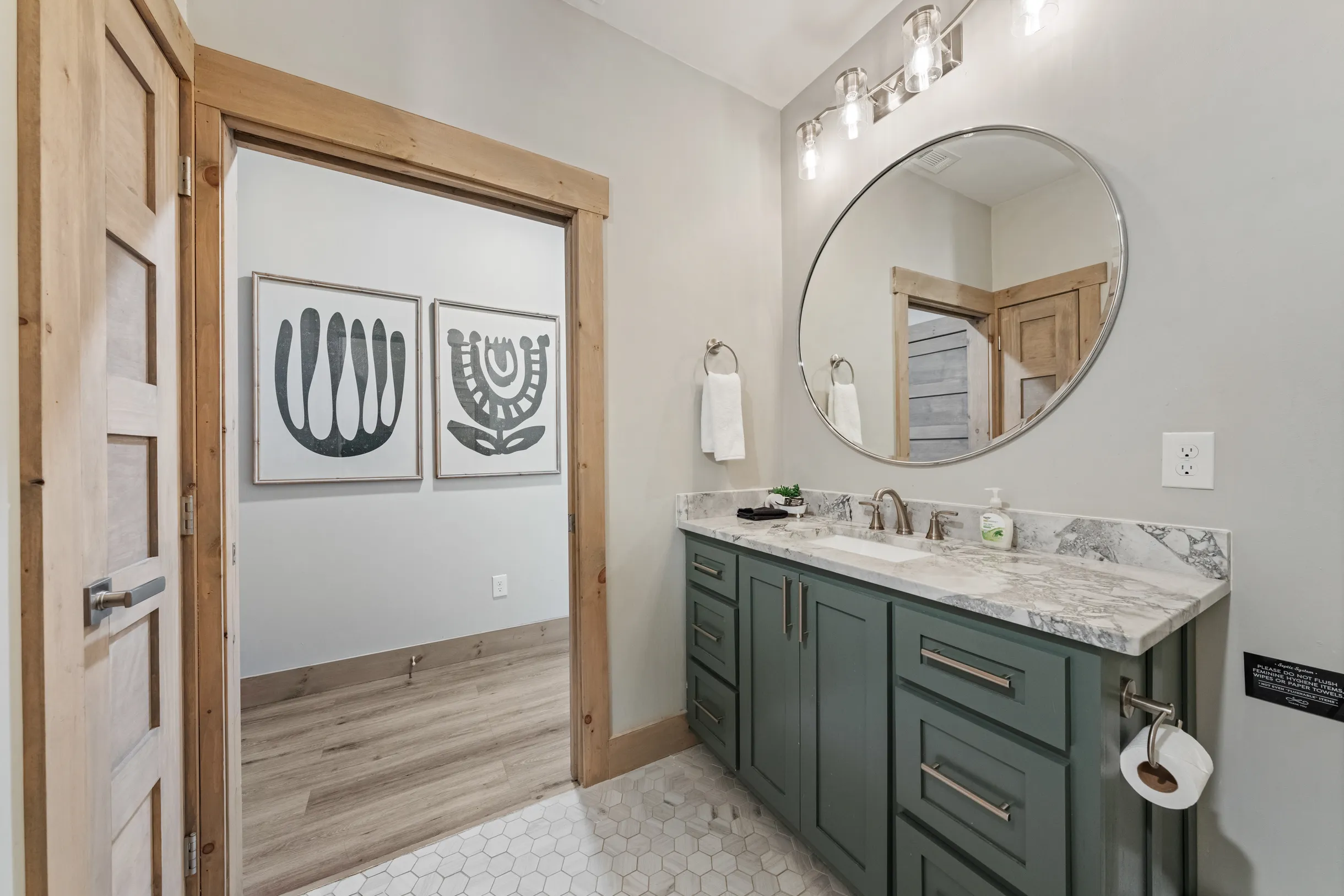 Wander Georgia Bears #42