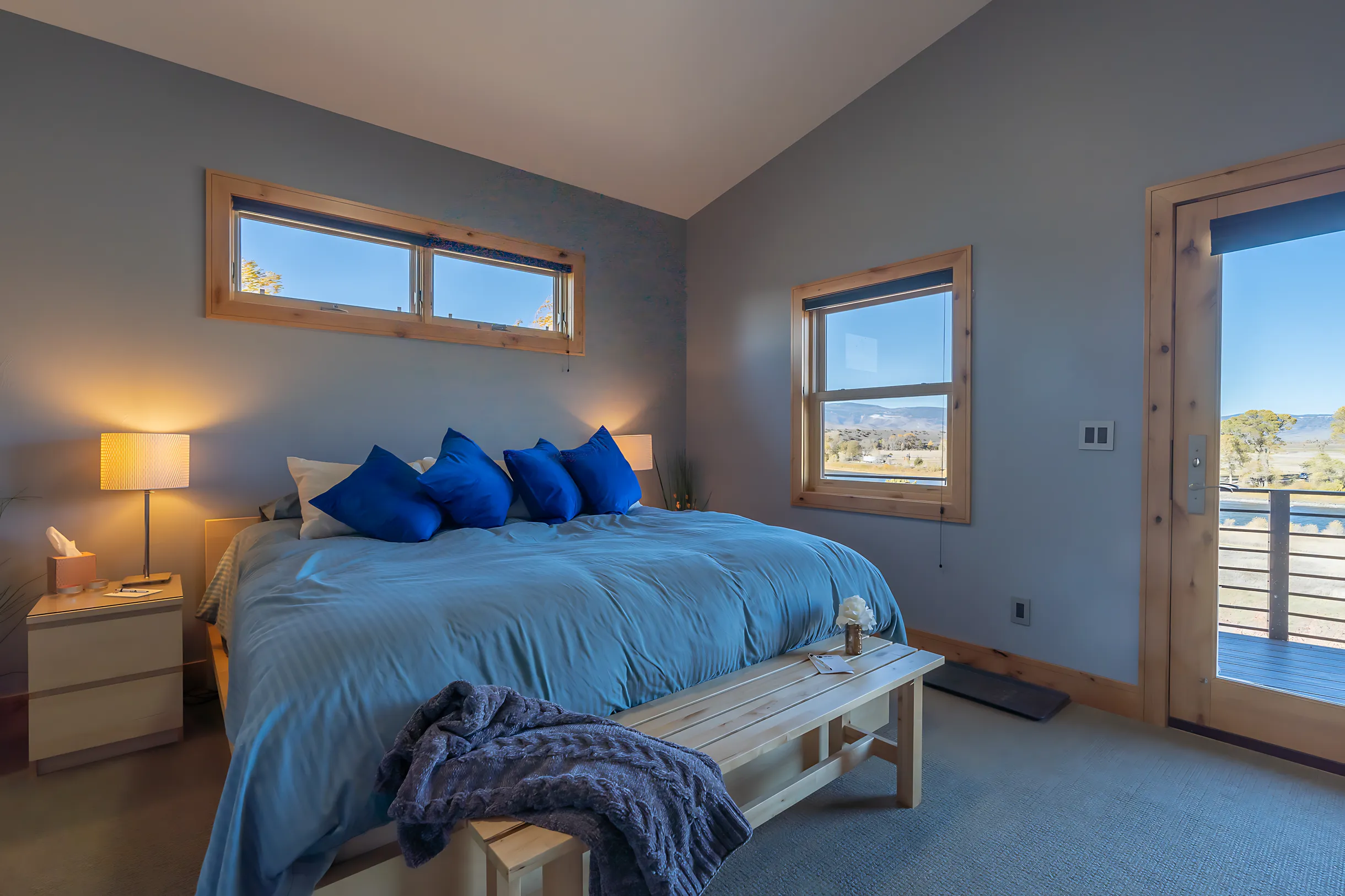 Wander Yellowstone Modern #4