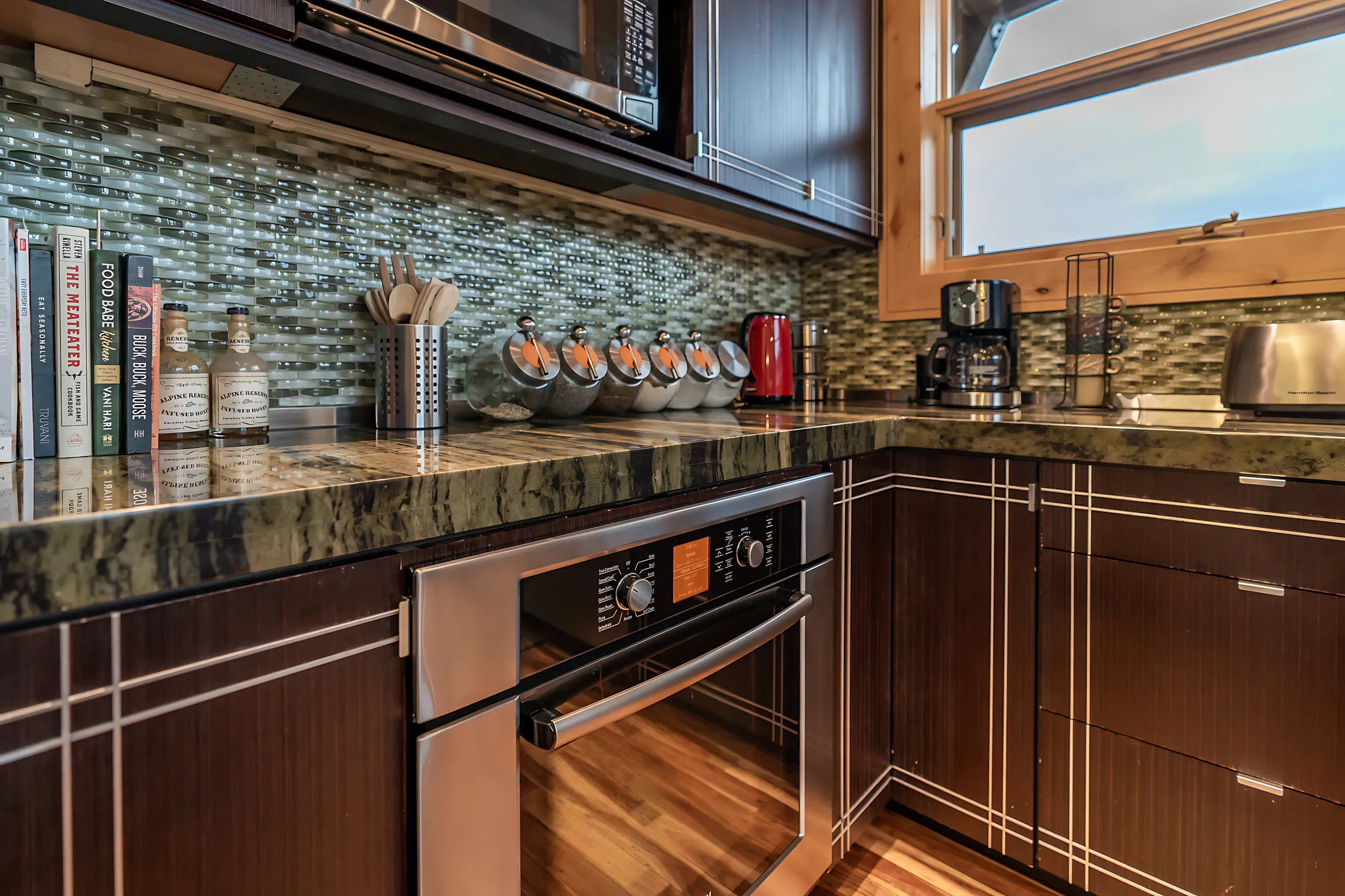 Wander Yellowstone Modern #69