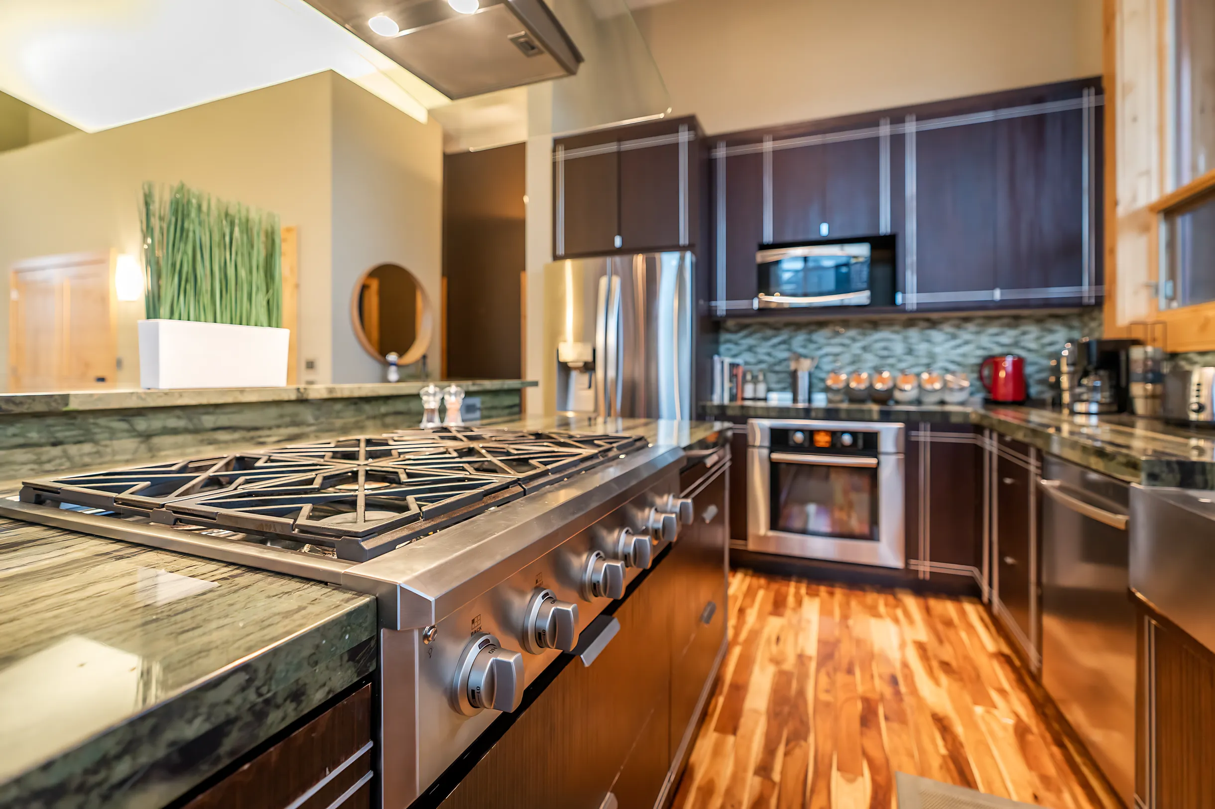 Wander Yellowstone Modern #5