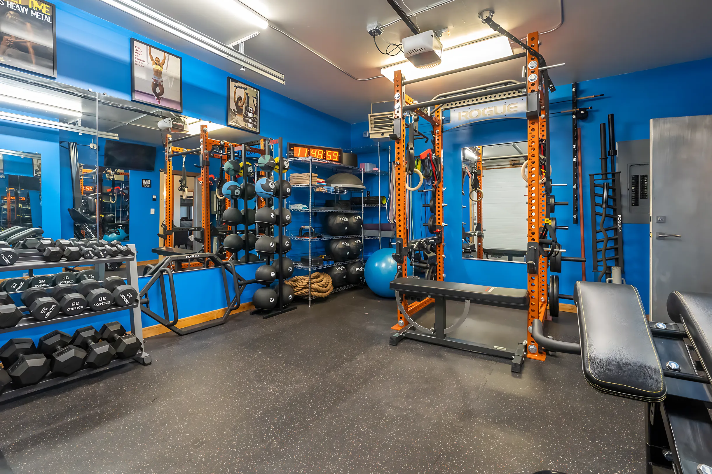 Wander Yellowstone Modern #52