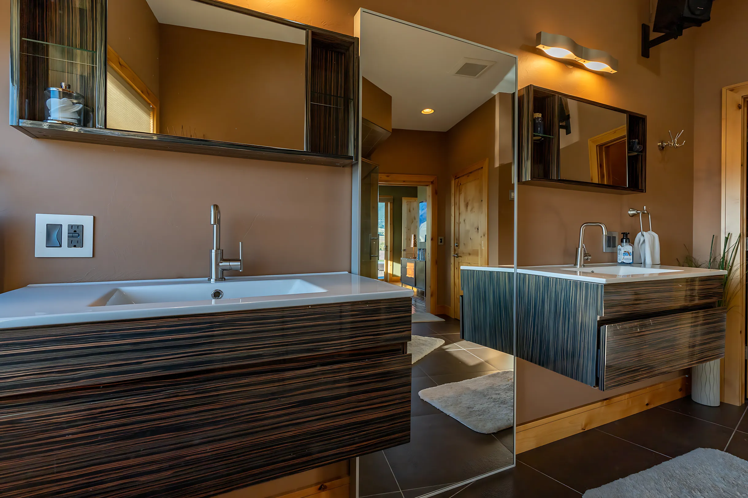 Wander Yellowstone Modern #32