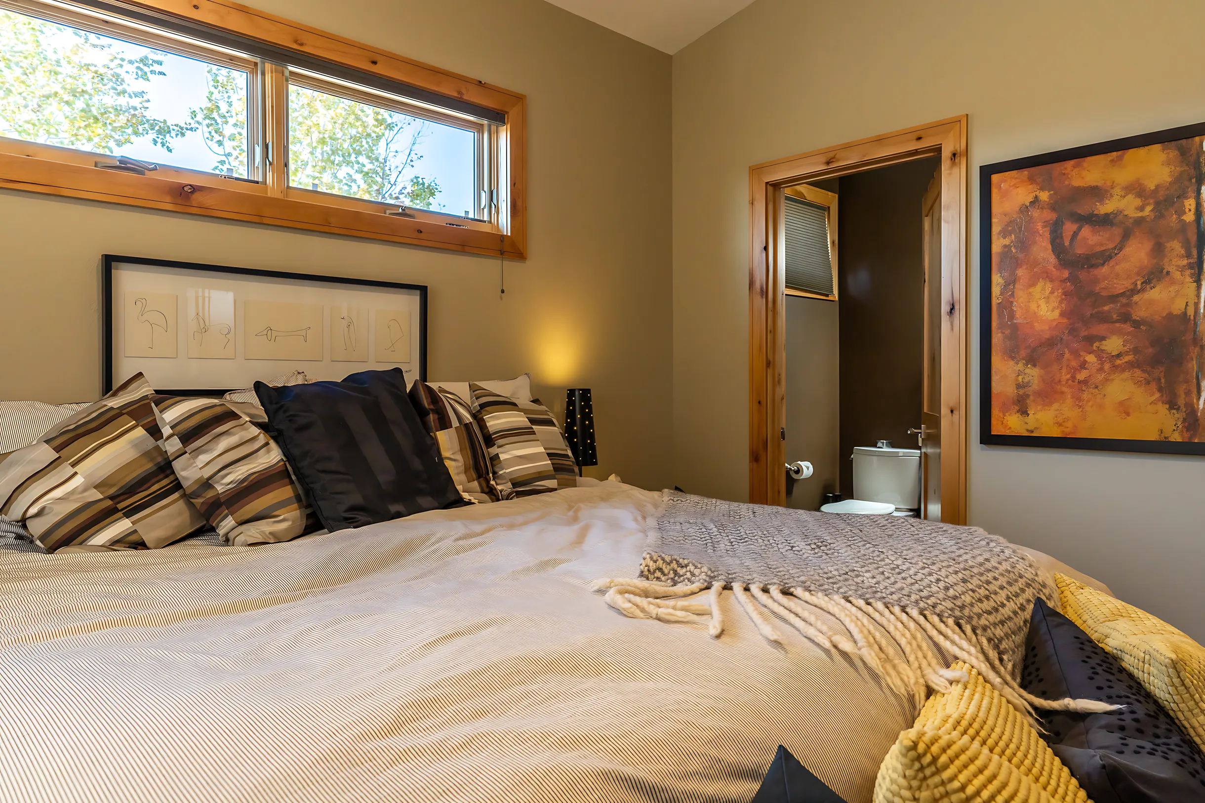 Wander Yellowstone Modern #34