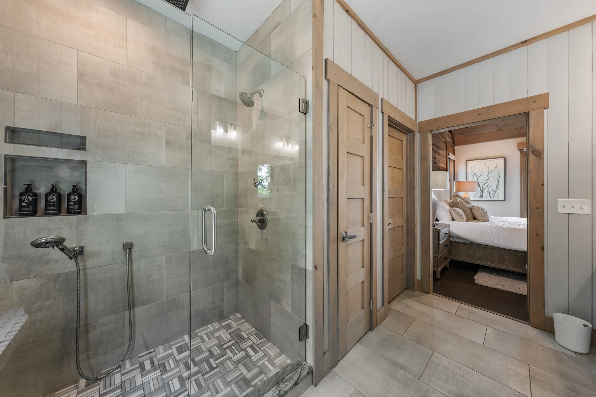 Wander Georgia Bears #57