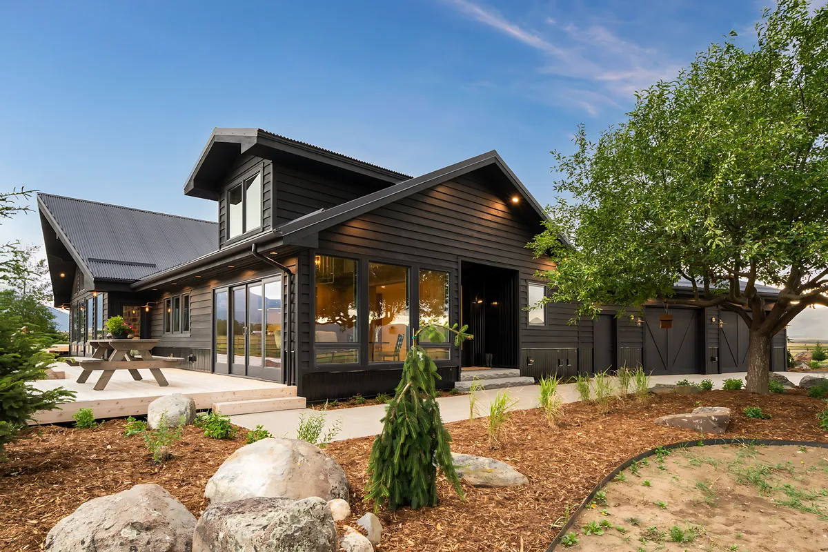 Wander Livingston Creek