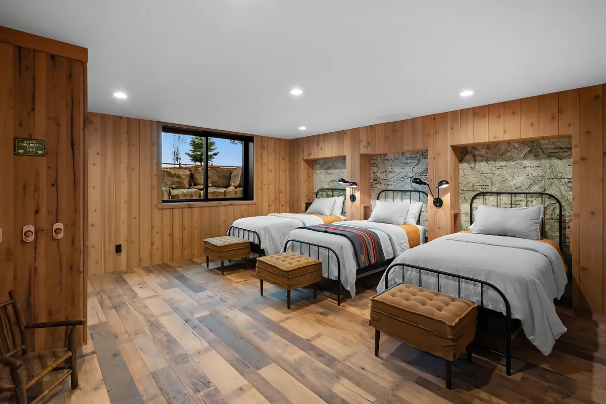 Bedroom 3 image