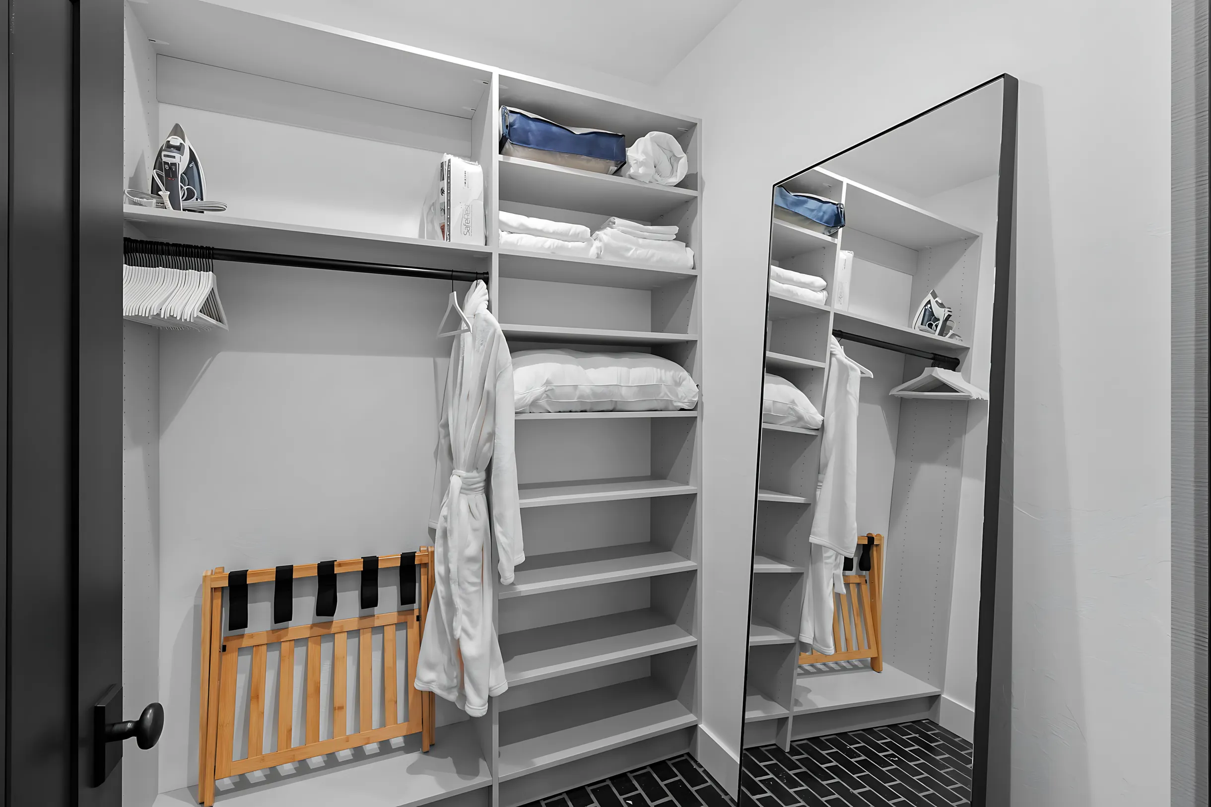 Wander Livingston Creek #83