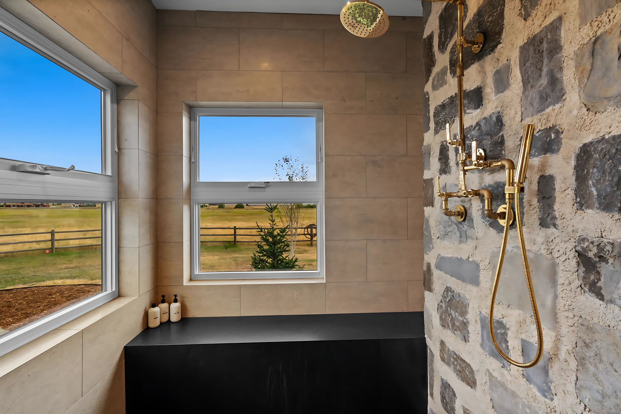 Wander Livingston Creek #120