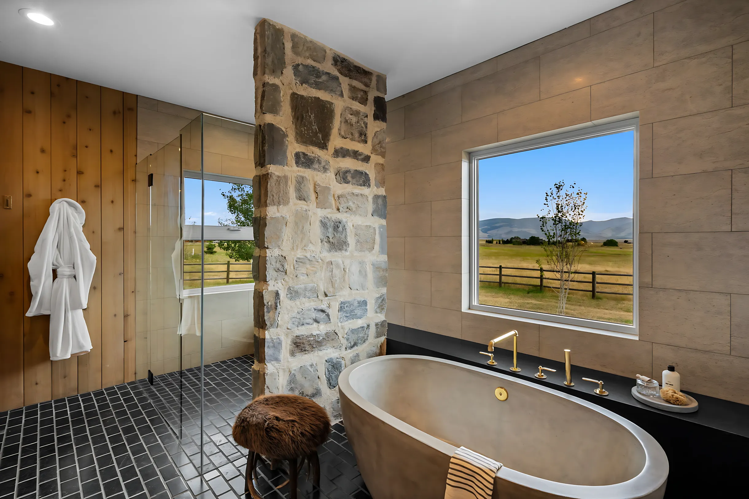 Wander Livingston Creek #22