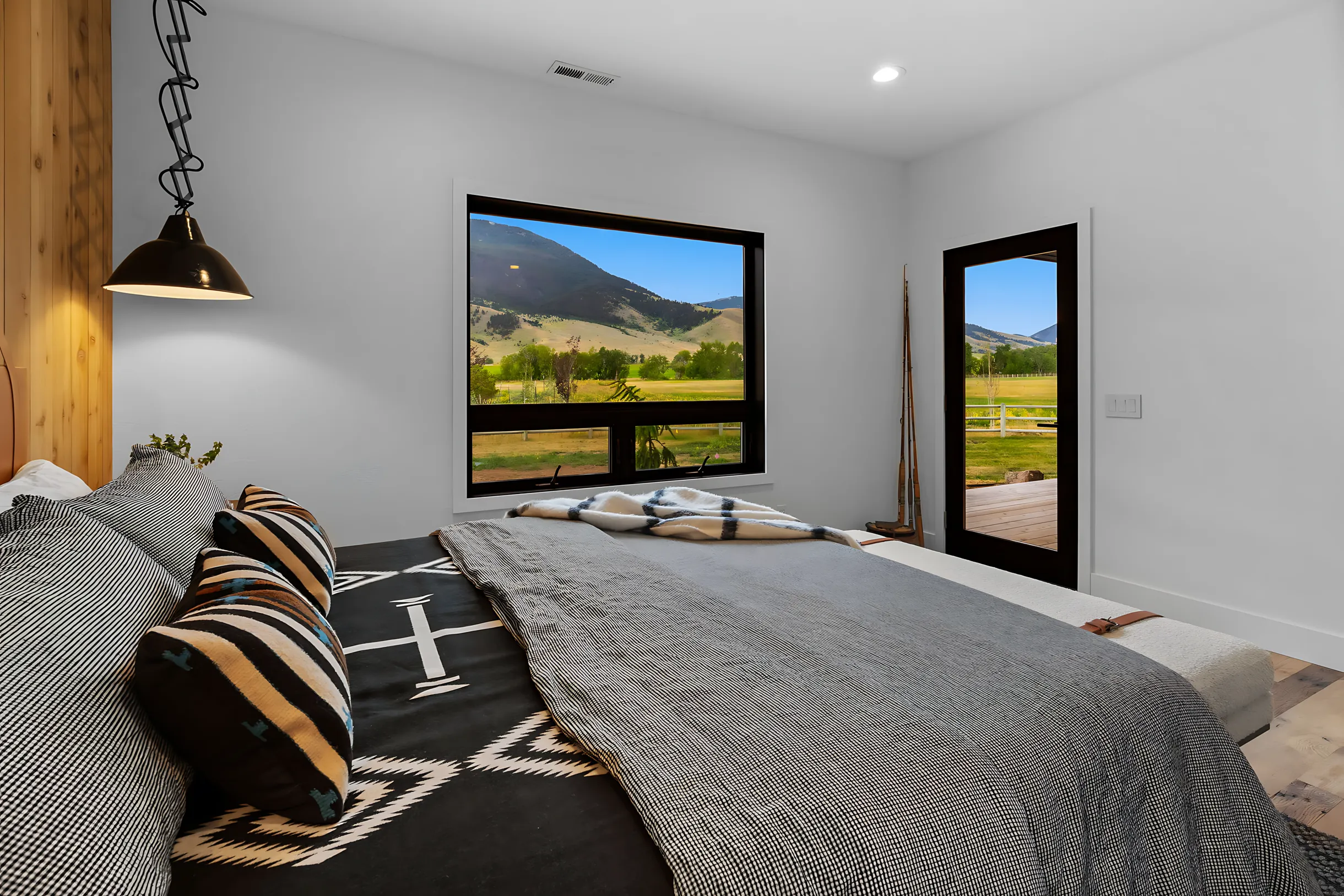 Wander Livingston Creek #44