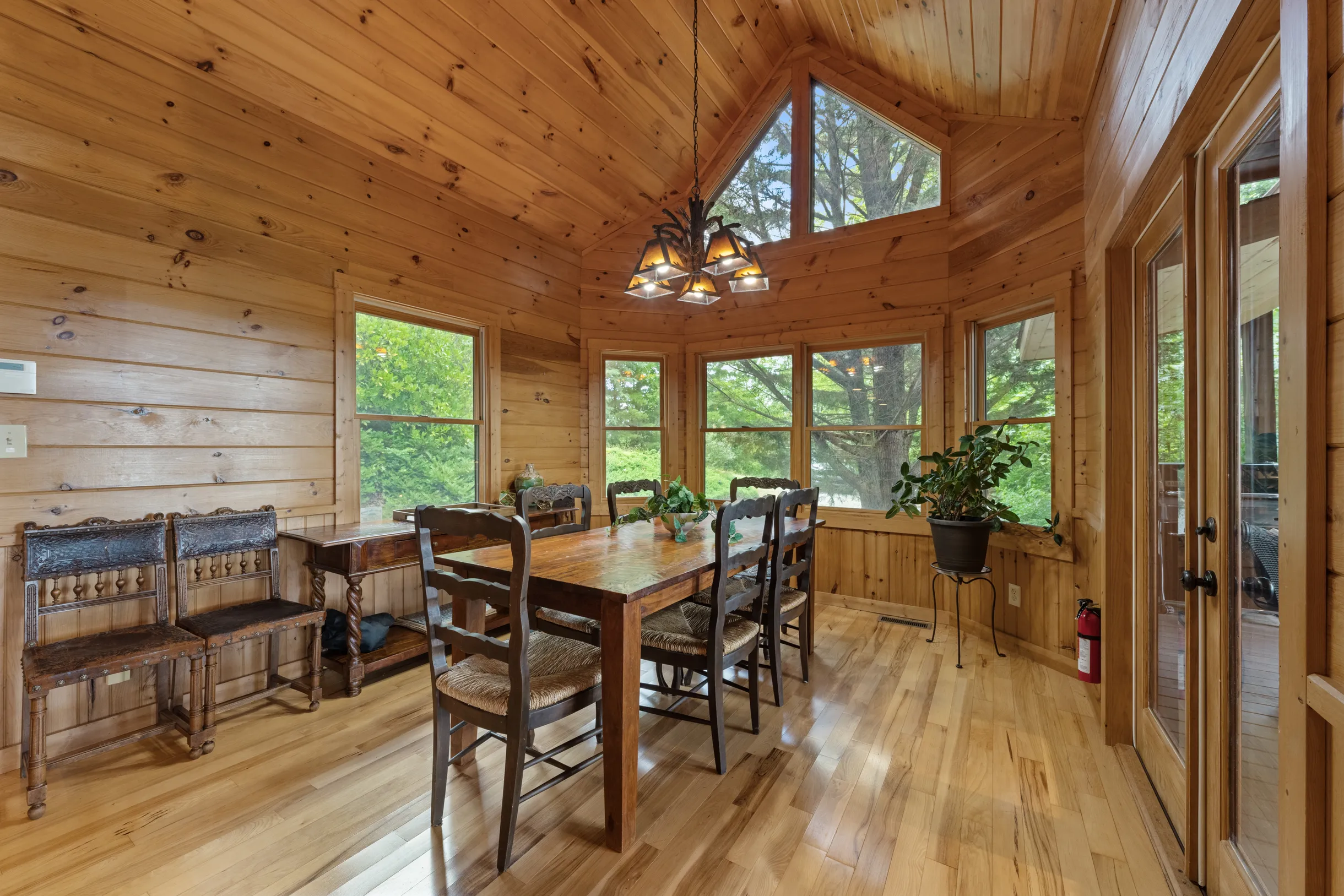 Wander Georgia Canopy #64