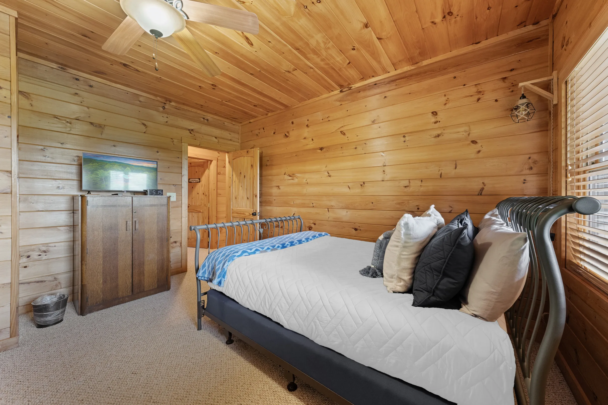 Wander Georgia Canopy #65