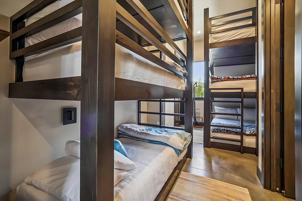Bedroom 6 image