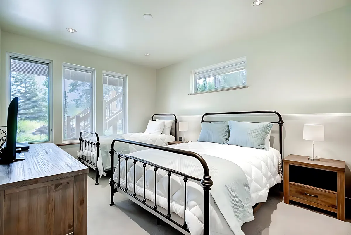 Bedroom 3 image