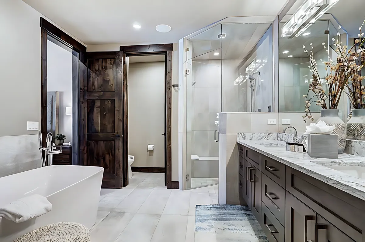 Wander Breckenridge Peaks