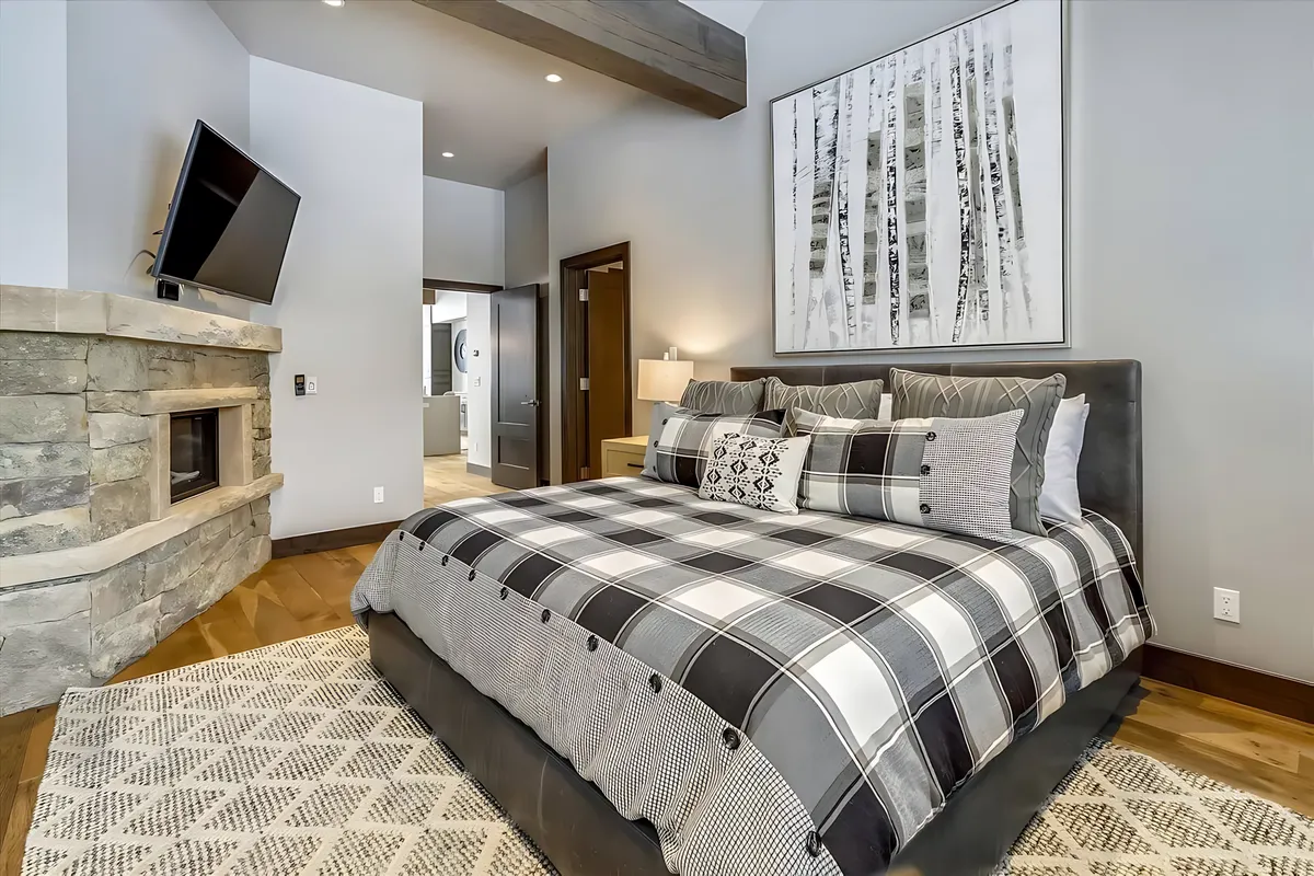 Bedroom 1 image