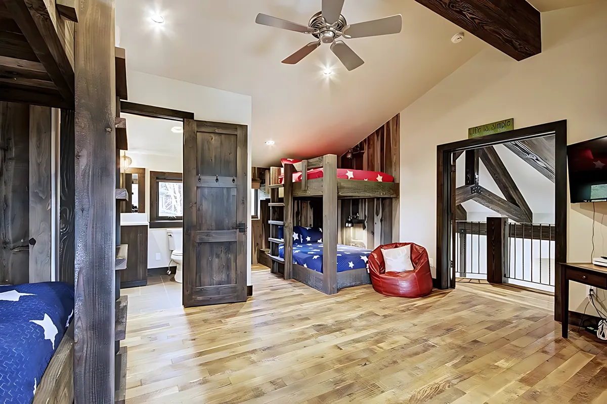 Wander Breckenridge Pinnacle #36