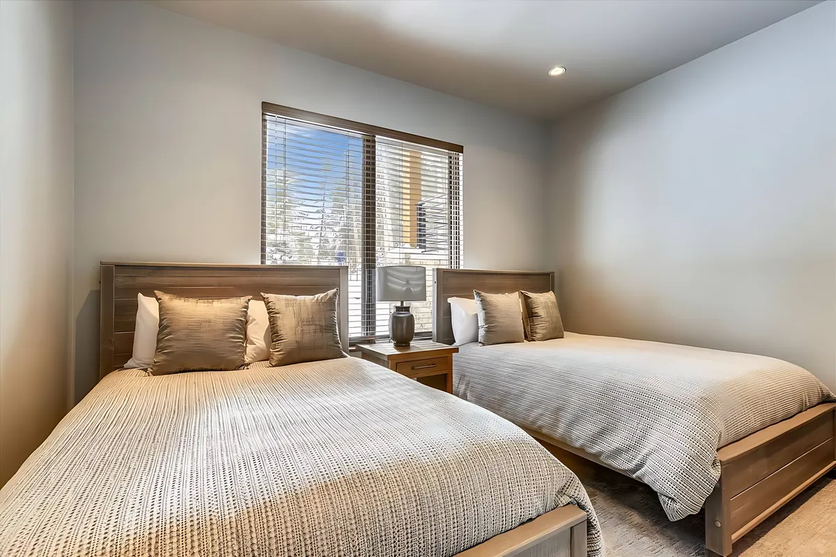 Bedroom 3 image