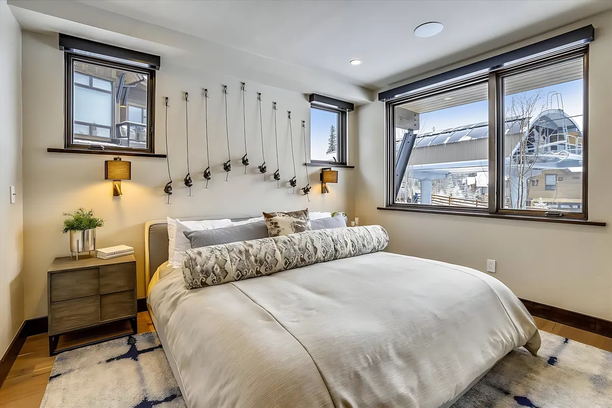 Bedroom 3 image