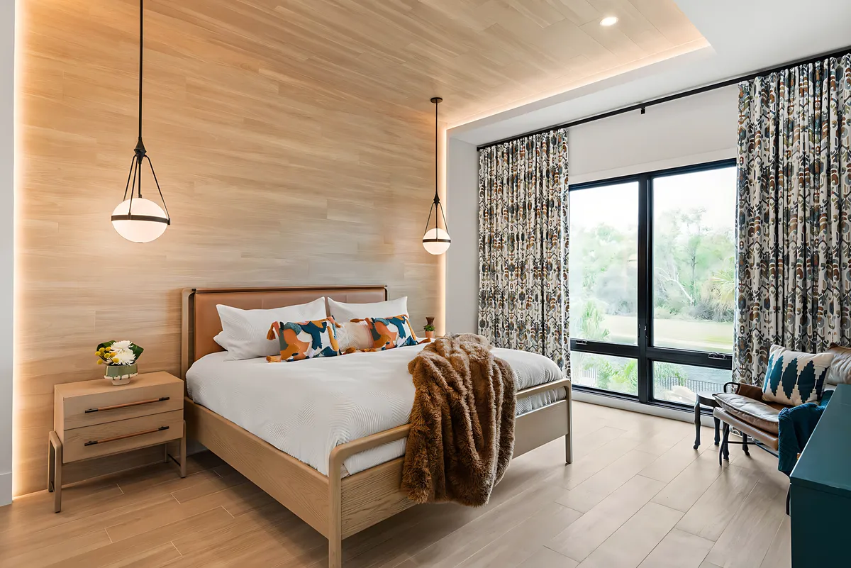 Bedroom 6 image