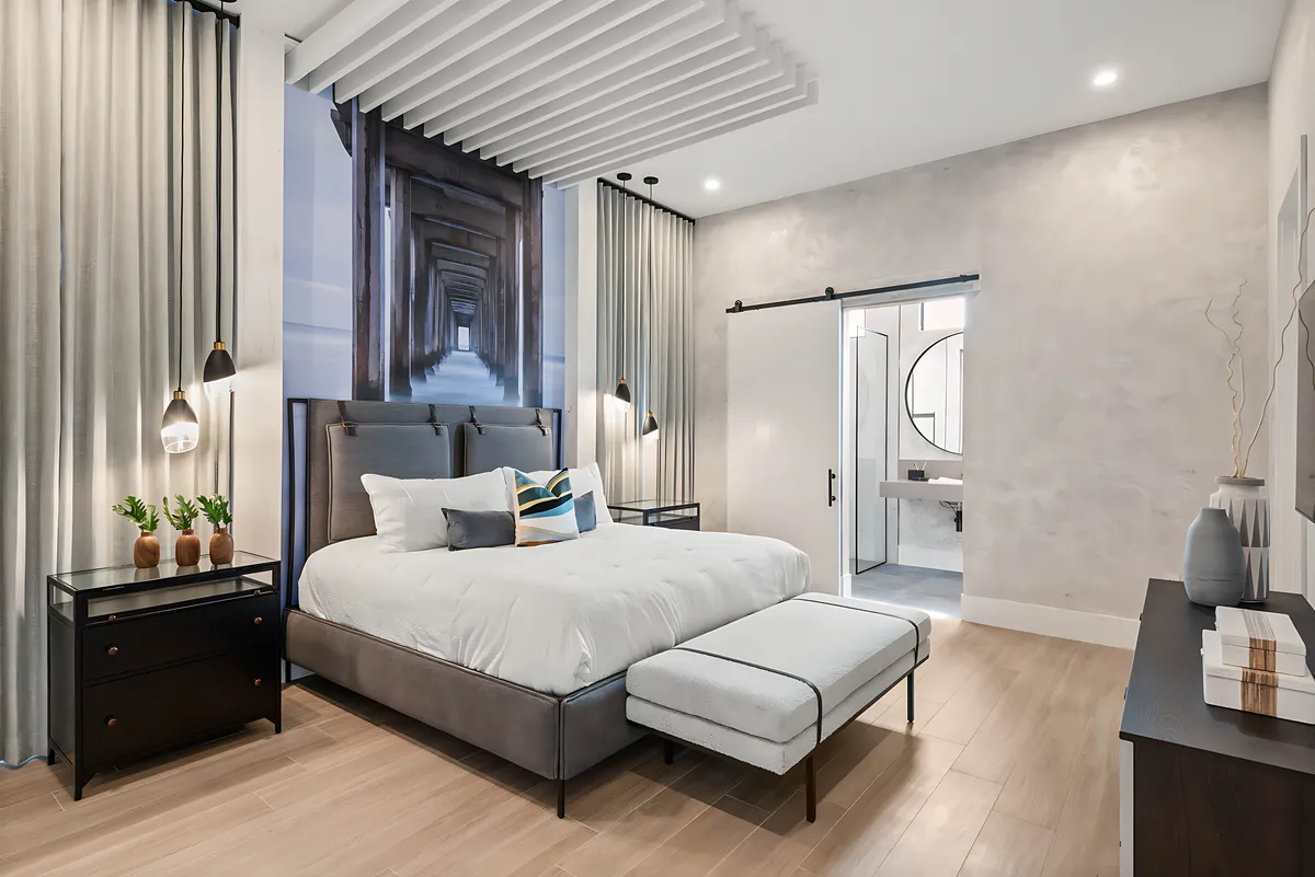 Bedroom 5 image