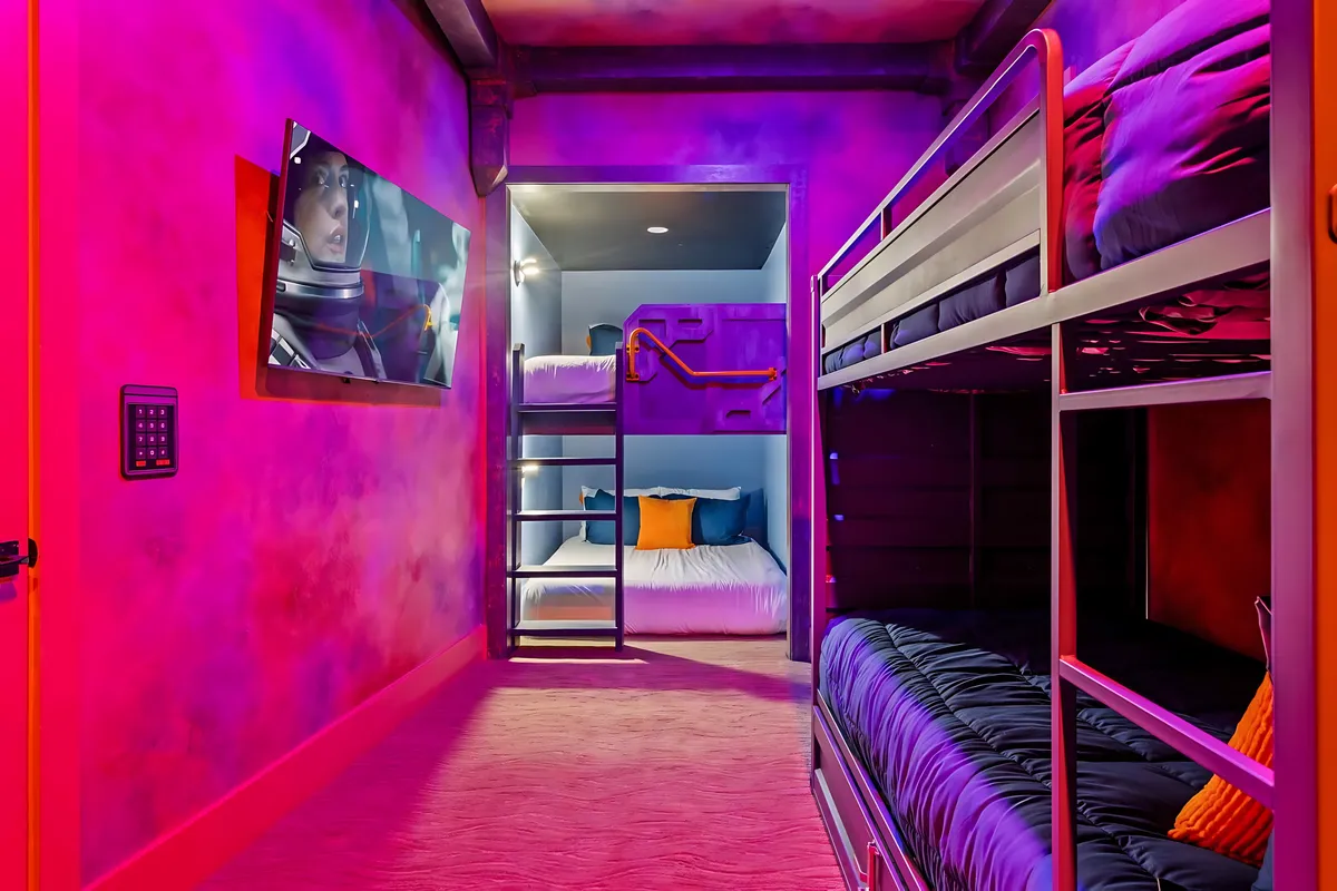 Bedroom 12 image