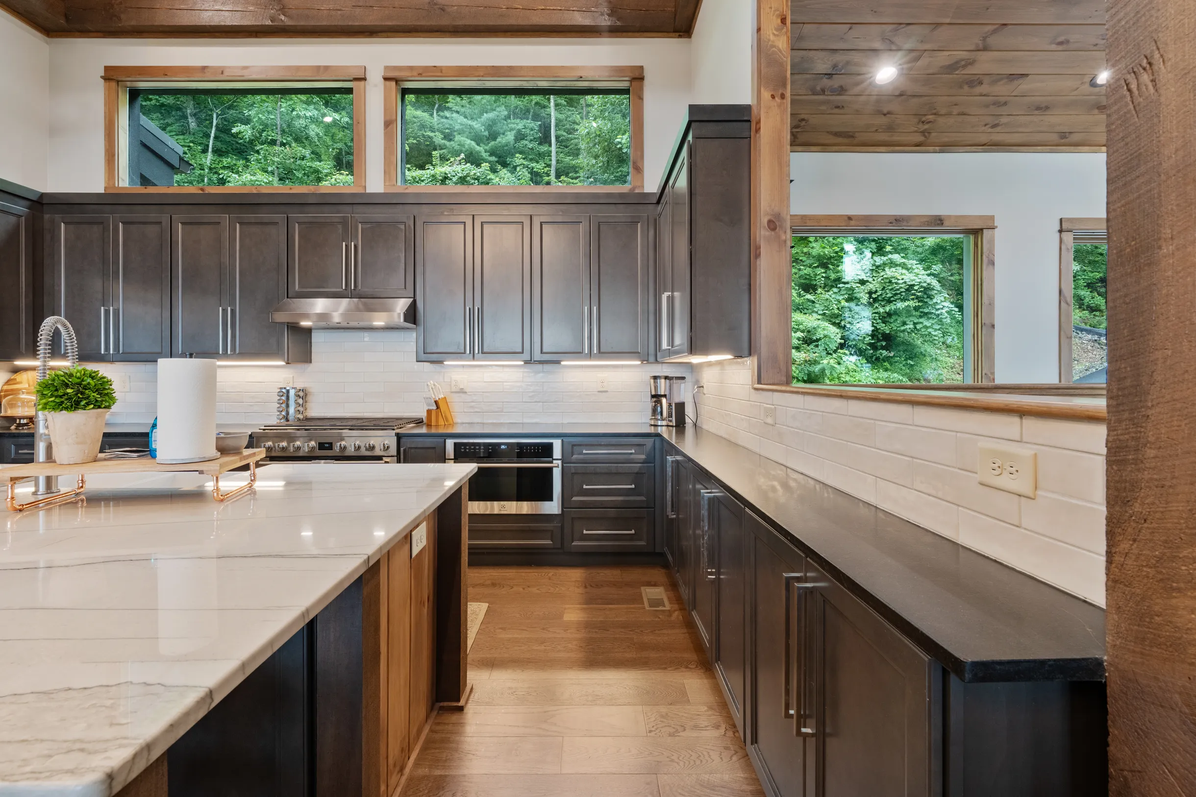 Wander Georgia Summit #98