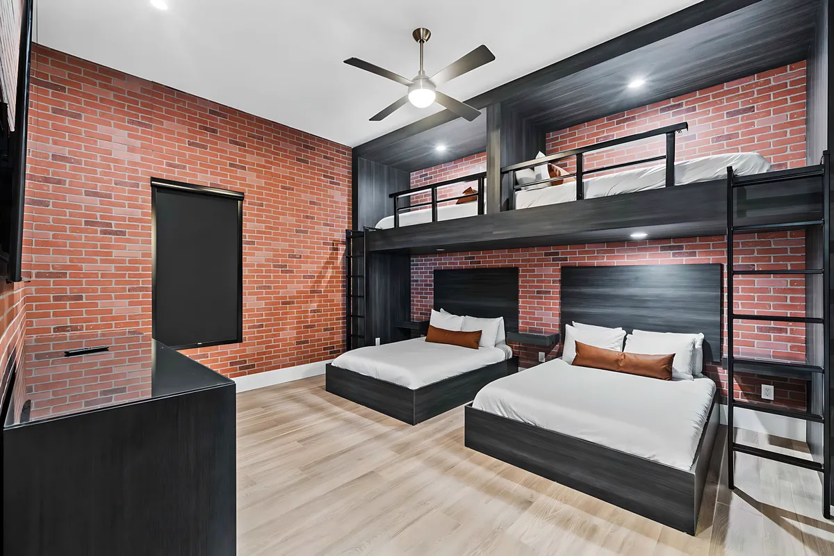 Bedroom 9 image