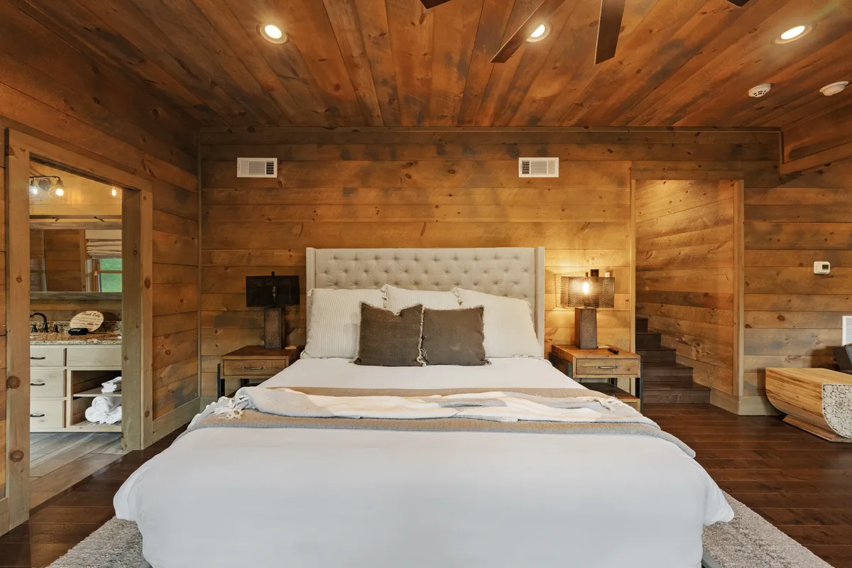 Bedroom 3 image