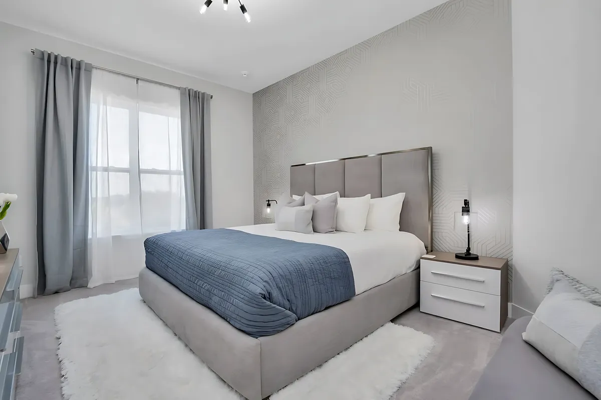 Bedroom 5 image