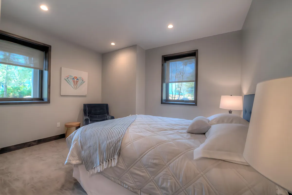 Bedroom 4 image