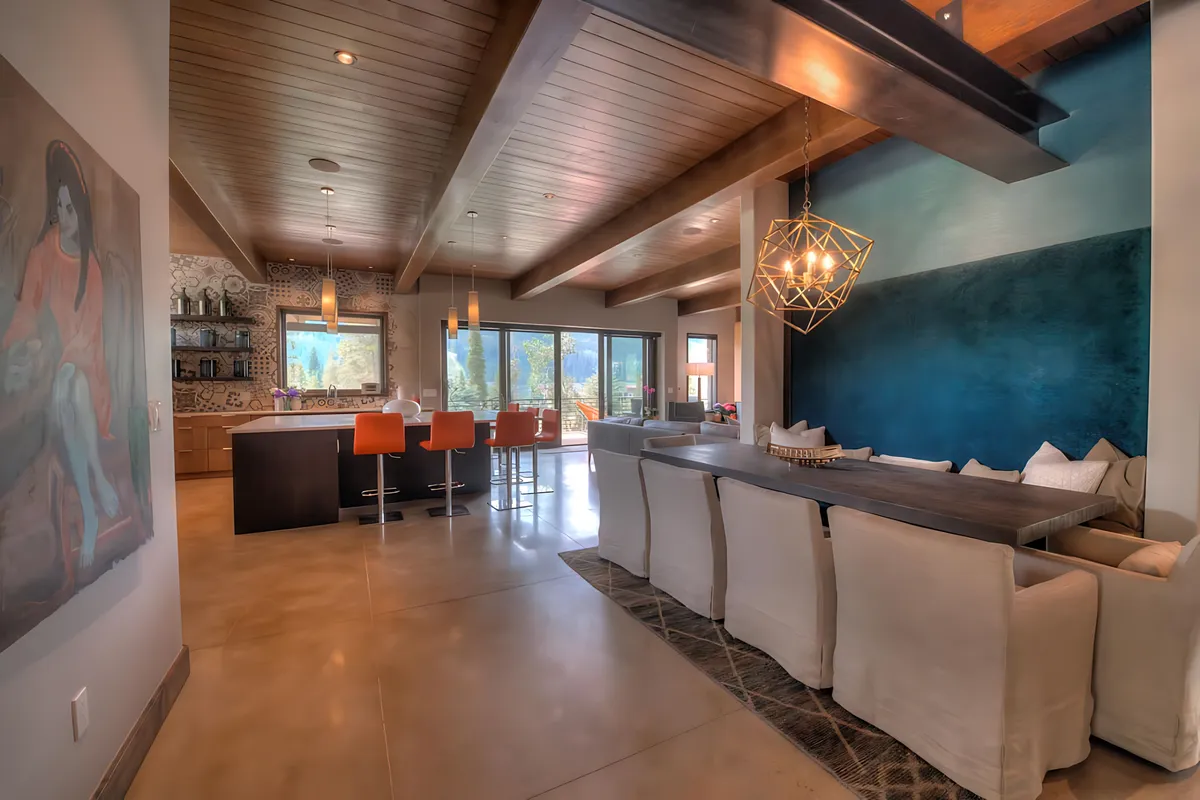 Wander Keystone Edge