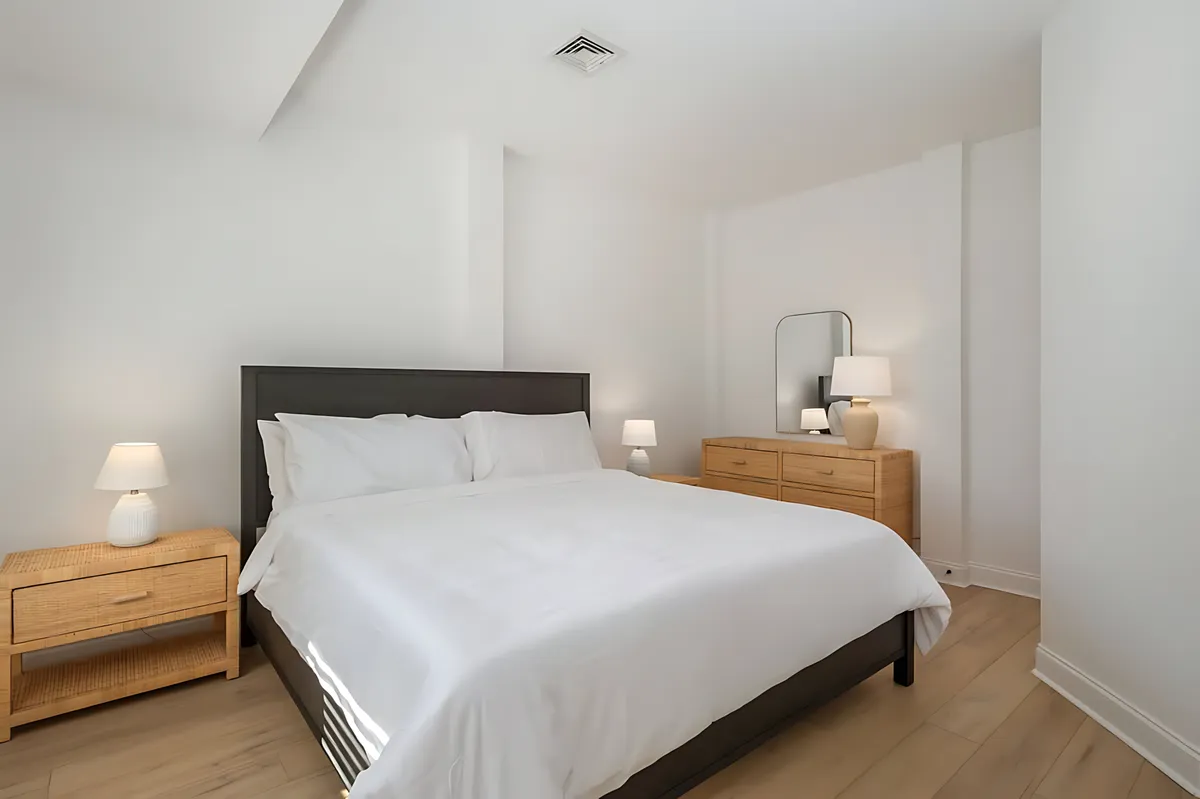 Bedroom 5 image