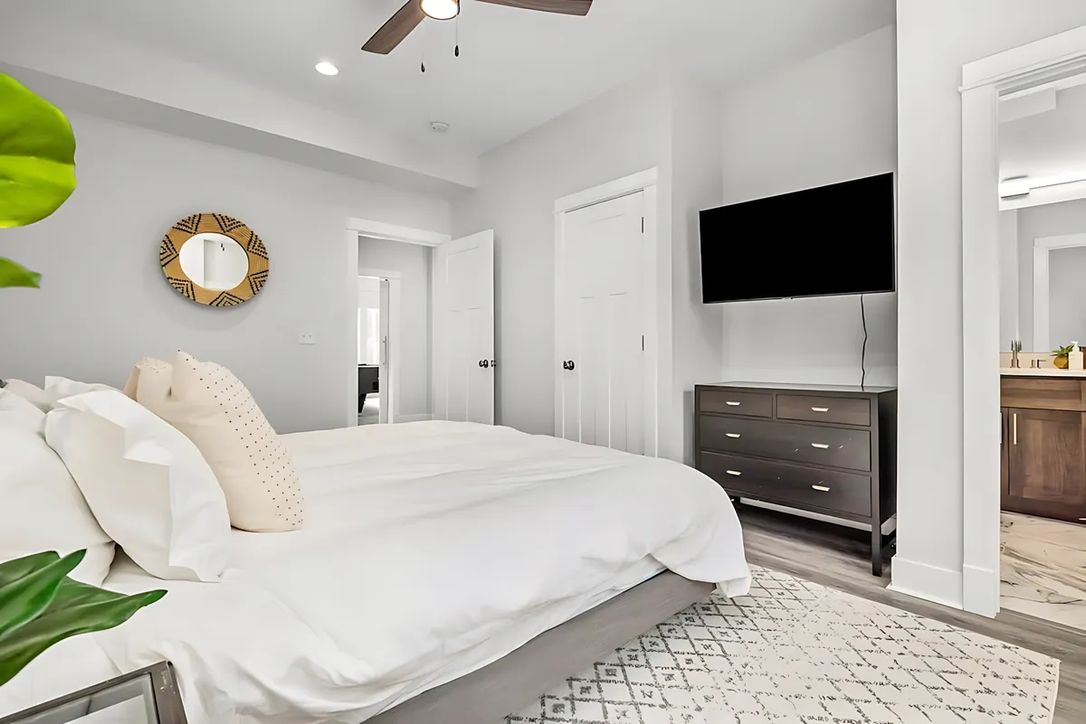 Wander Corolla Grove #32