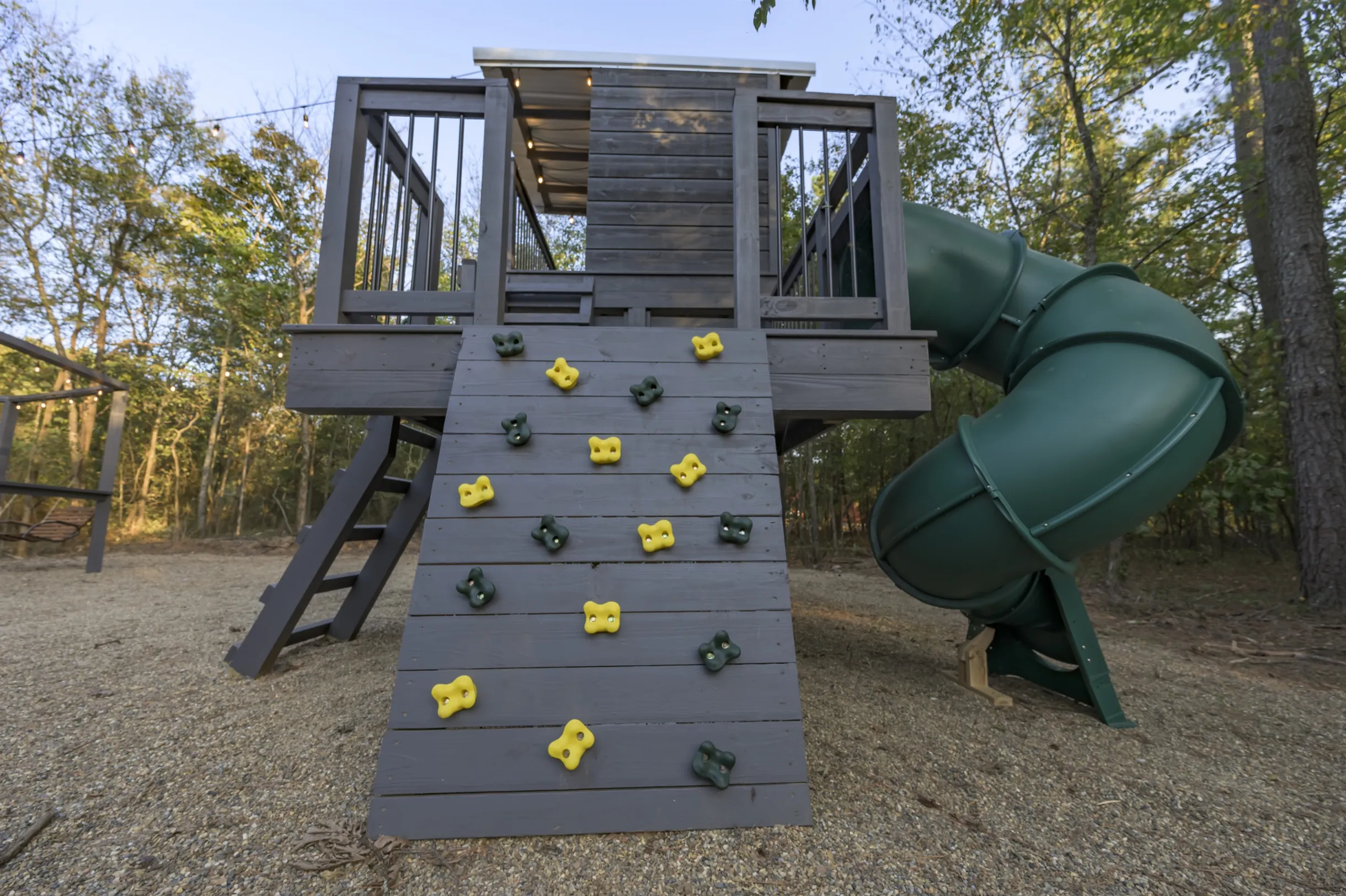 Wander Broken Bow Castle #68