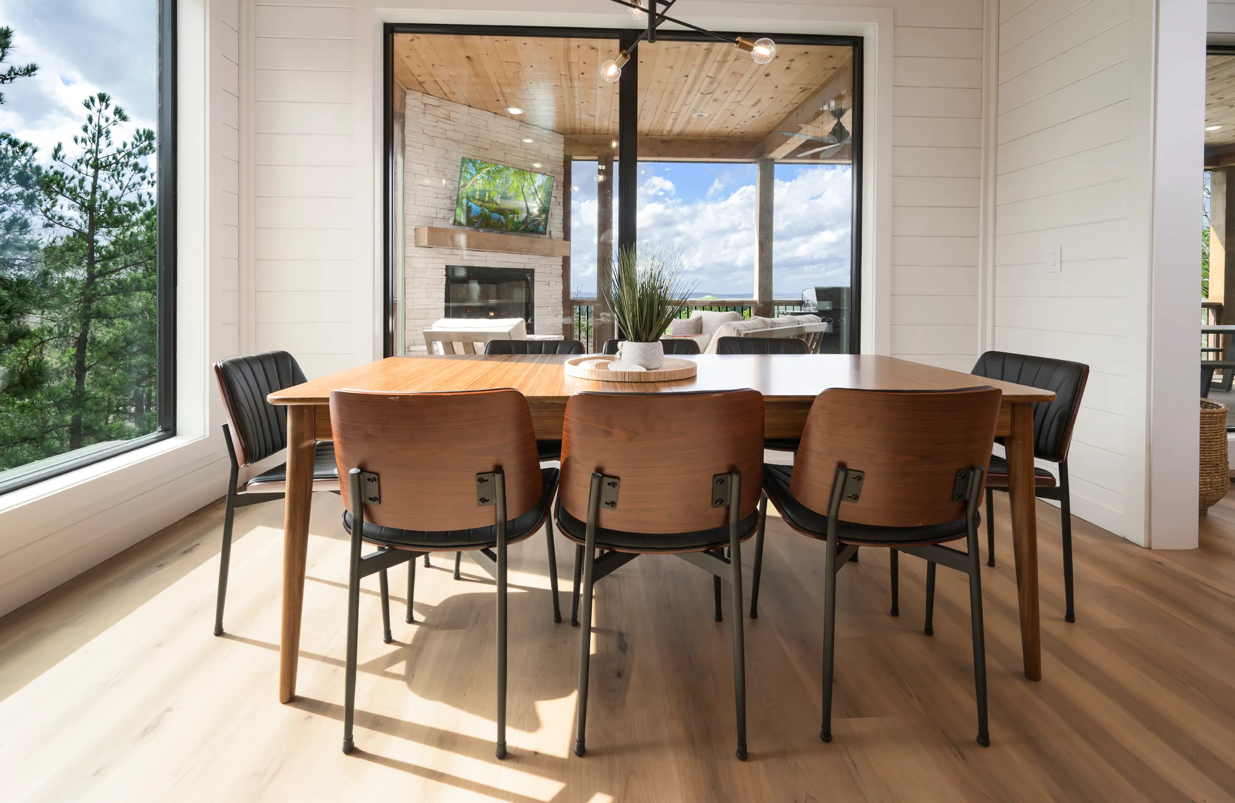 Wander Broken Bow Range #25