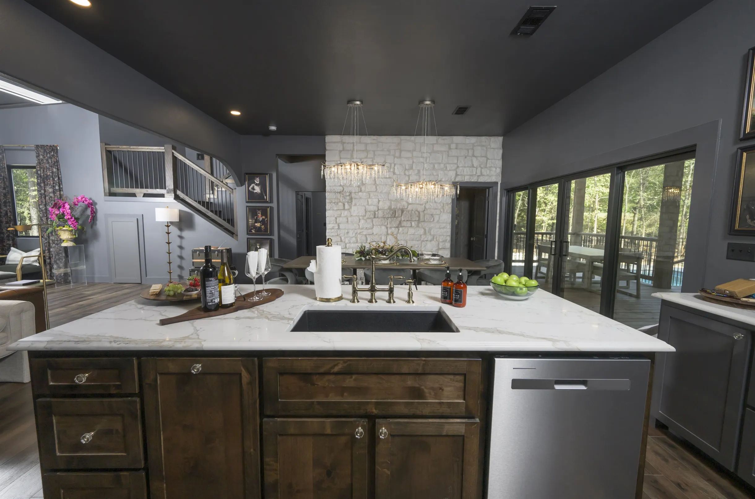 Wander Broken Bow Castle #55