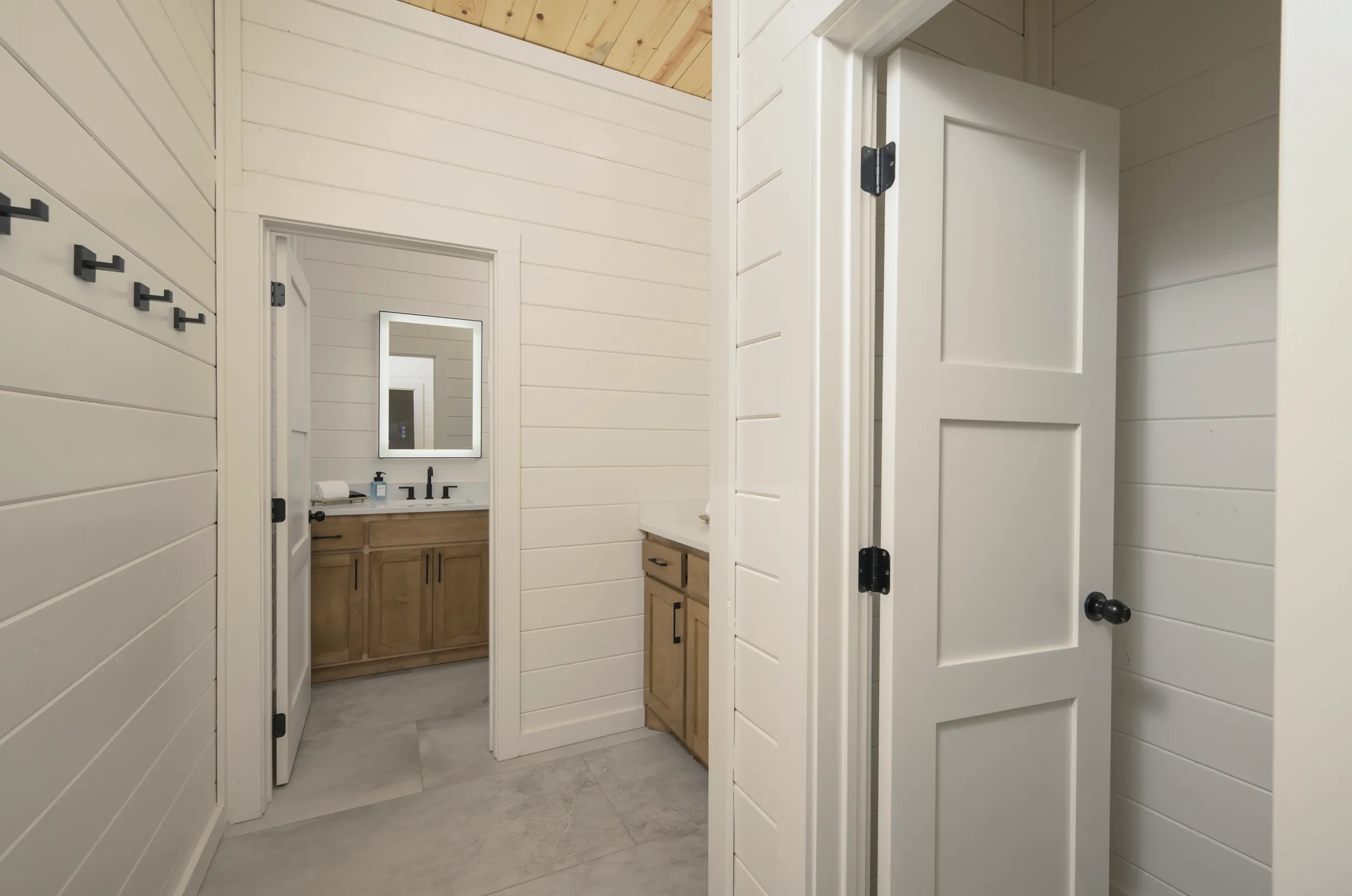 Wander Broken Bow Range #51