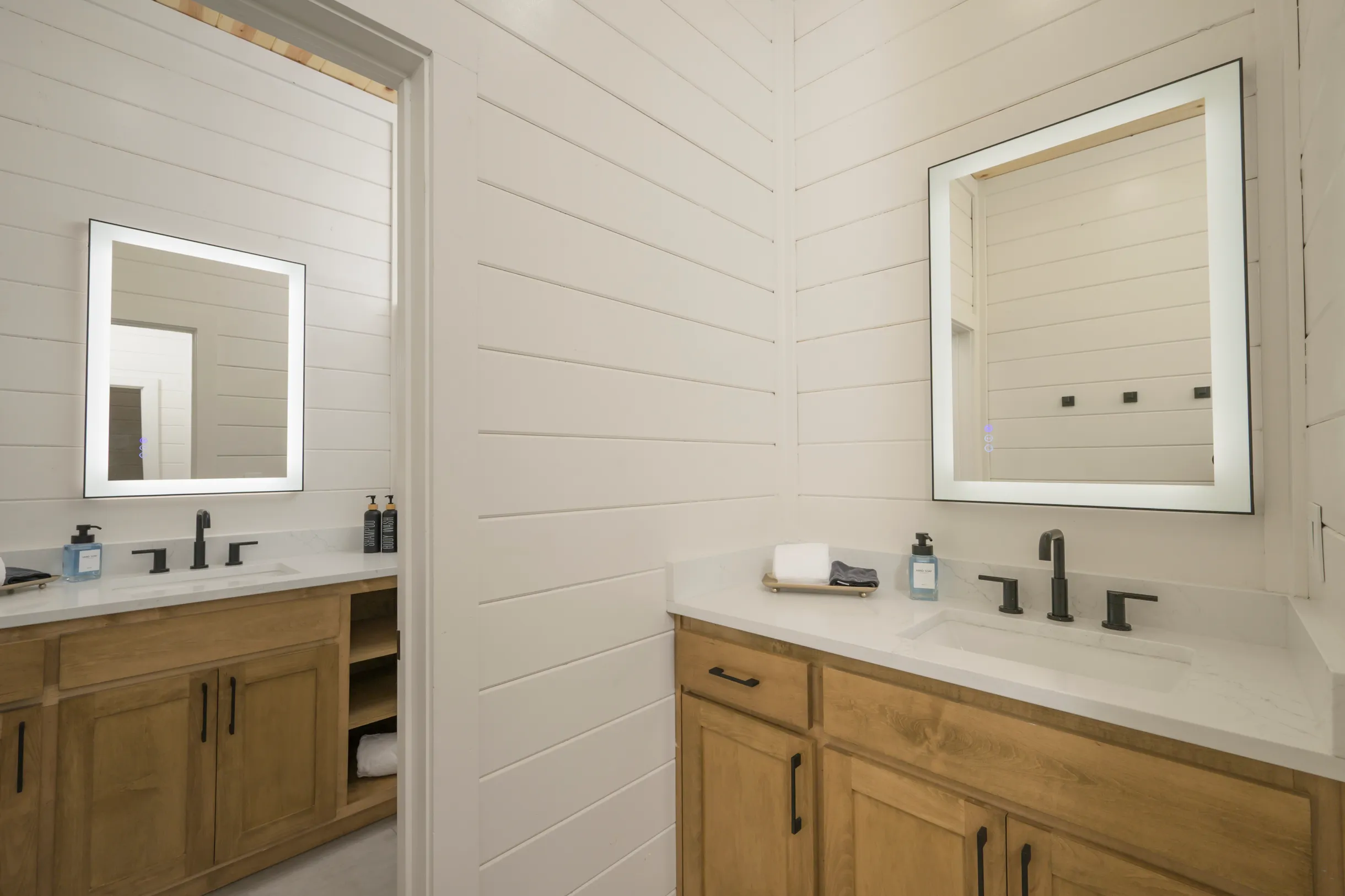 Wander Broken Bow Range #40