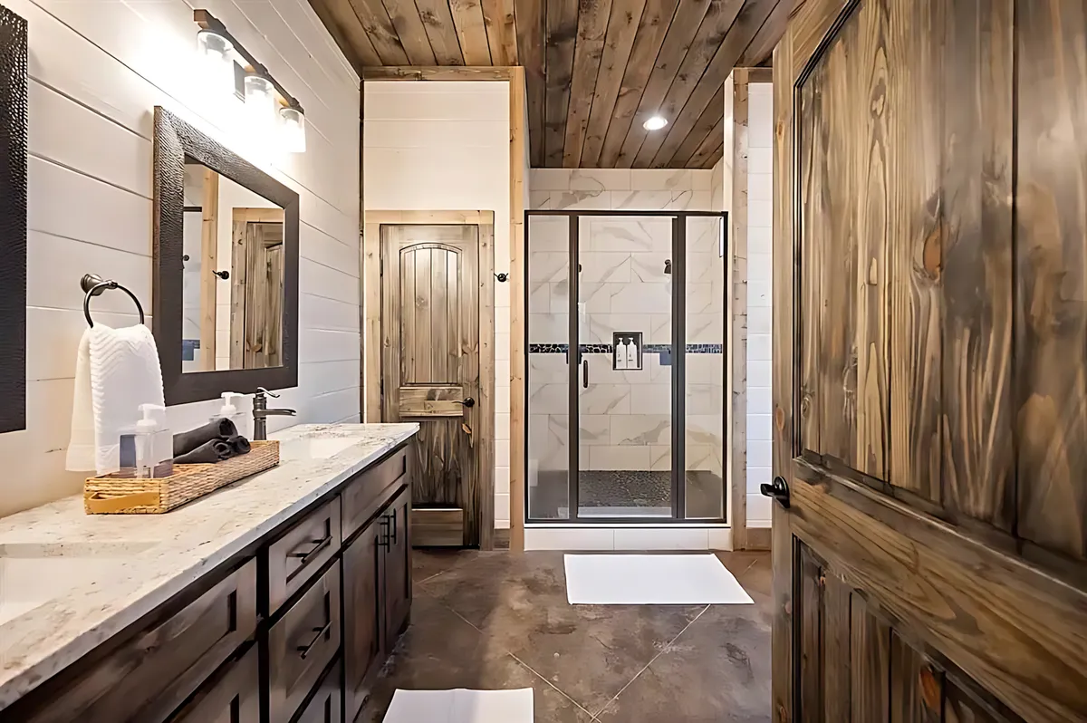 Wander Broken Bow Mountain