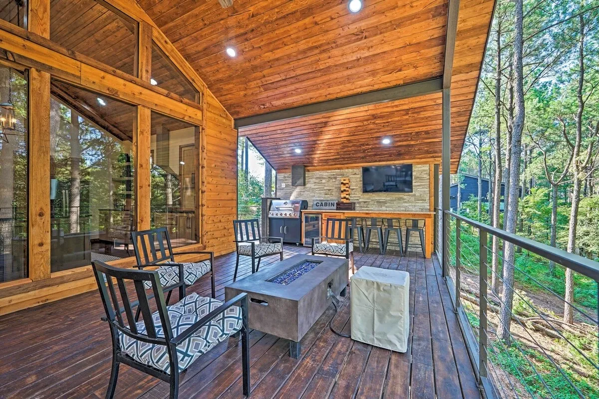 Wander Broken Bow Cabin